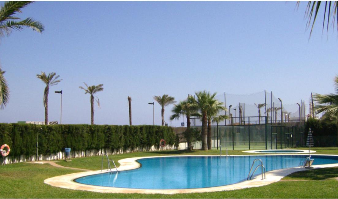 Atico En Primera Linea De Playa Faro Apartment Garrucha Exterior photo